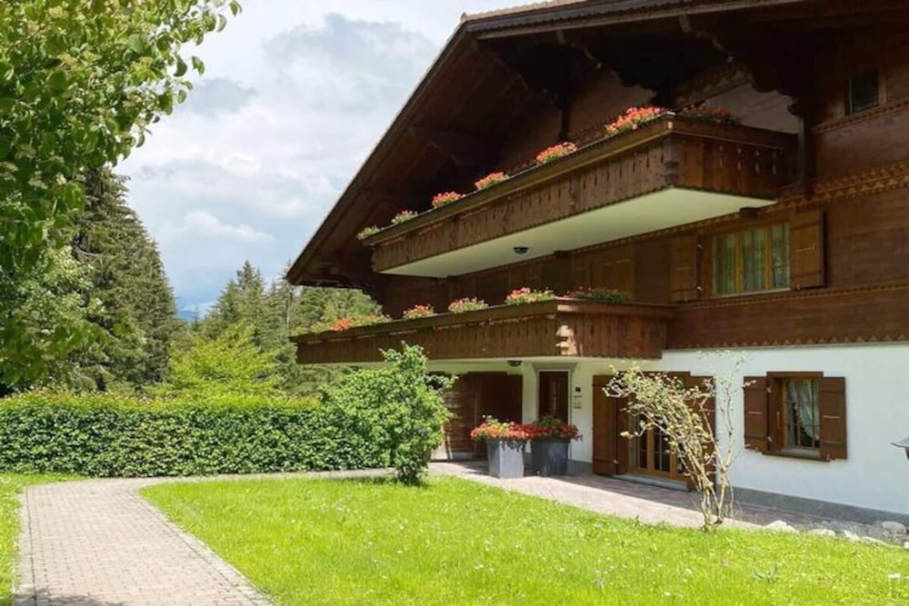 Spa Chalet on Ground Floor
