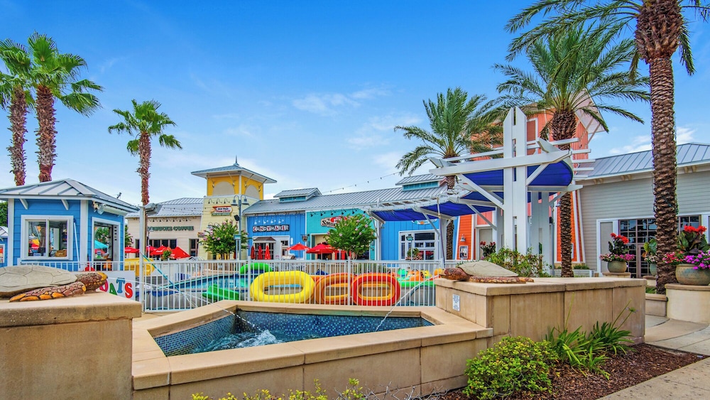 Portside Resort D1: Gulf Retreat With Pools, Beach & Family Adventures!