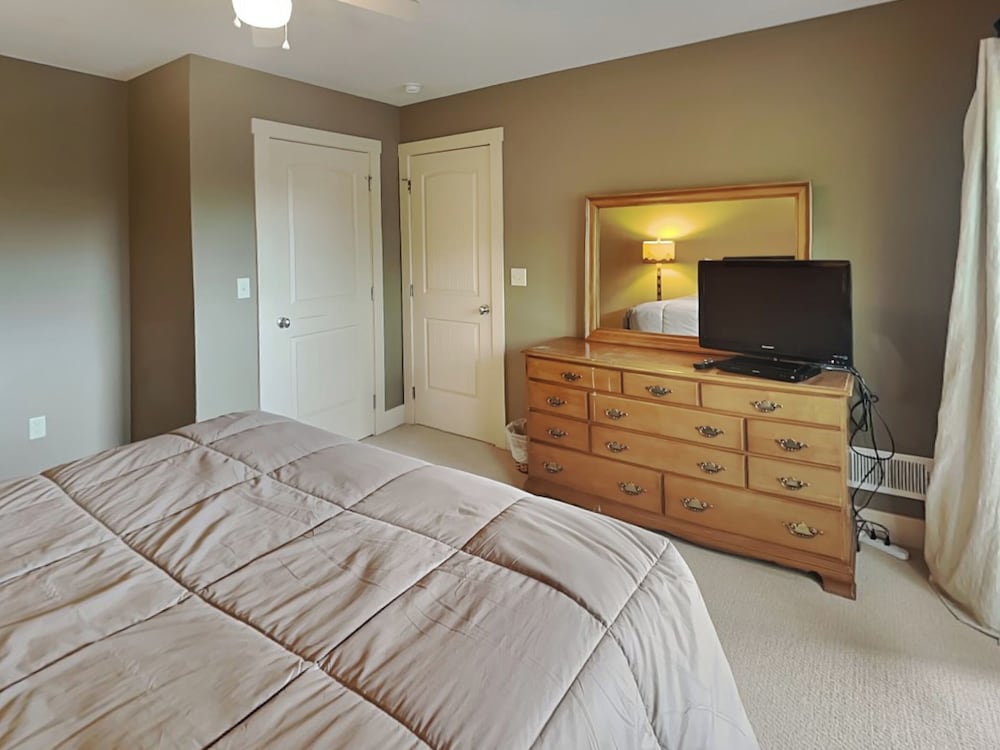 Gulfway Hideaway by Taylor Made Deep Creek