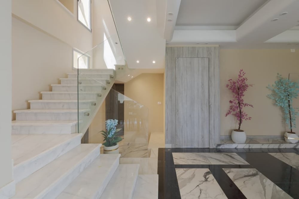 villa with garden in palm hills compound