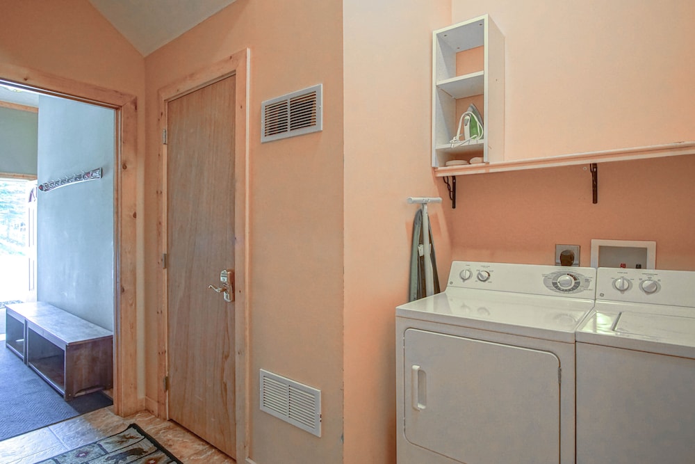 Loggers Run 11: 5 Bedrooms, 3.5 Baths