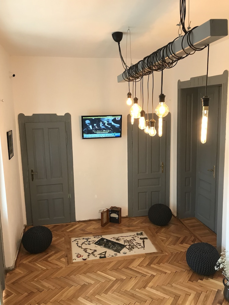Passpartout Hostel