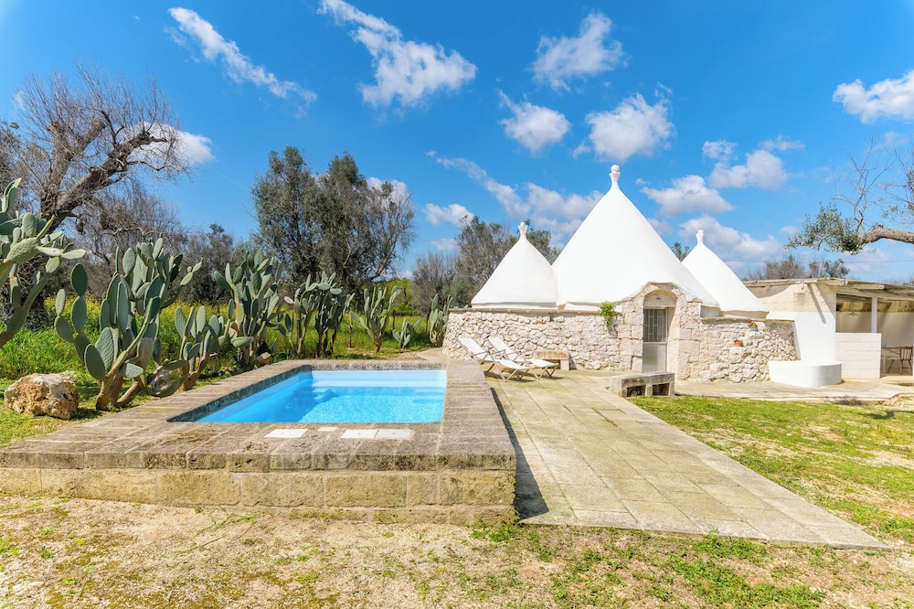 Trullo Puspo by Wonderful Italy