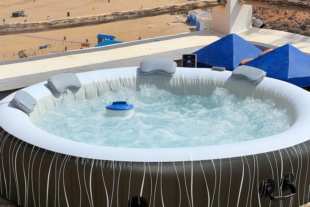 Ocean View 5 bed Villa Hot Tub Sauna