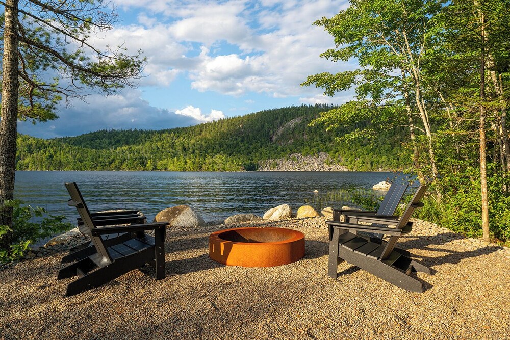 Nalu Retreat Lakeside