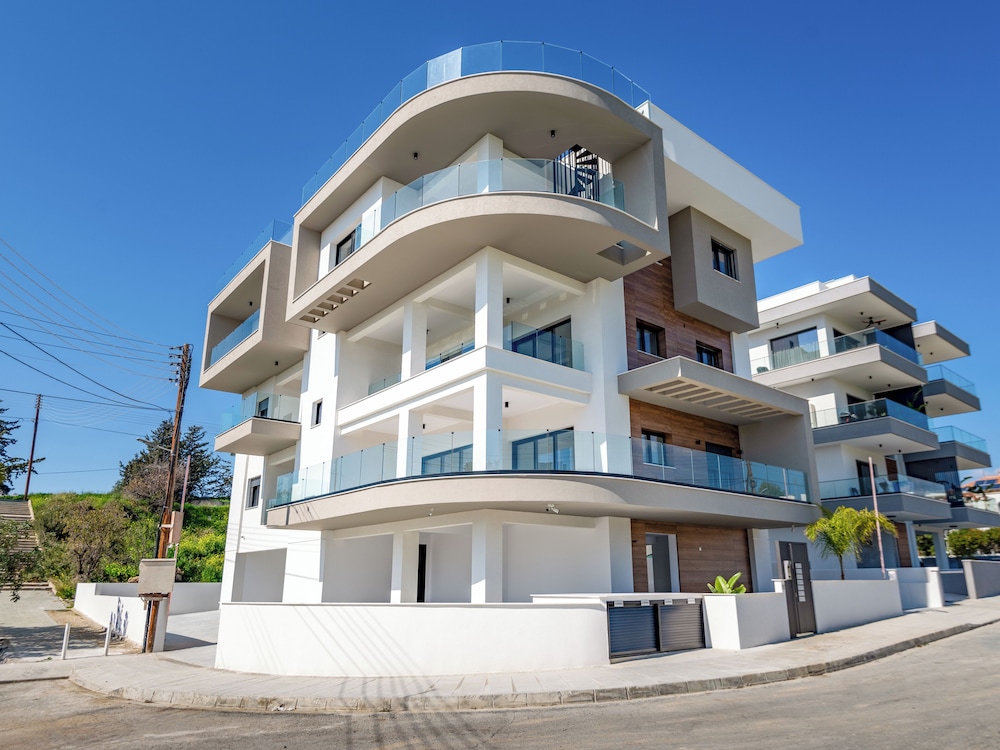 Sanders Eduardovich Limassol