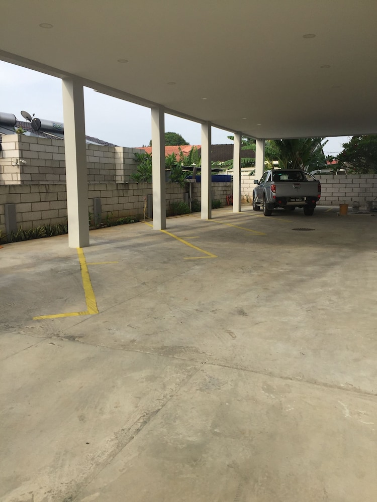 One Plus One Boutique Residence