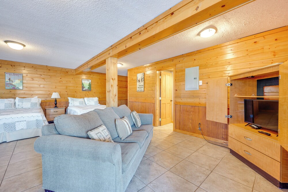 3 Mi to Rocky Mtn National Park: Estes Park Cabin!