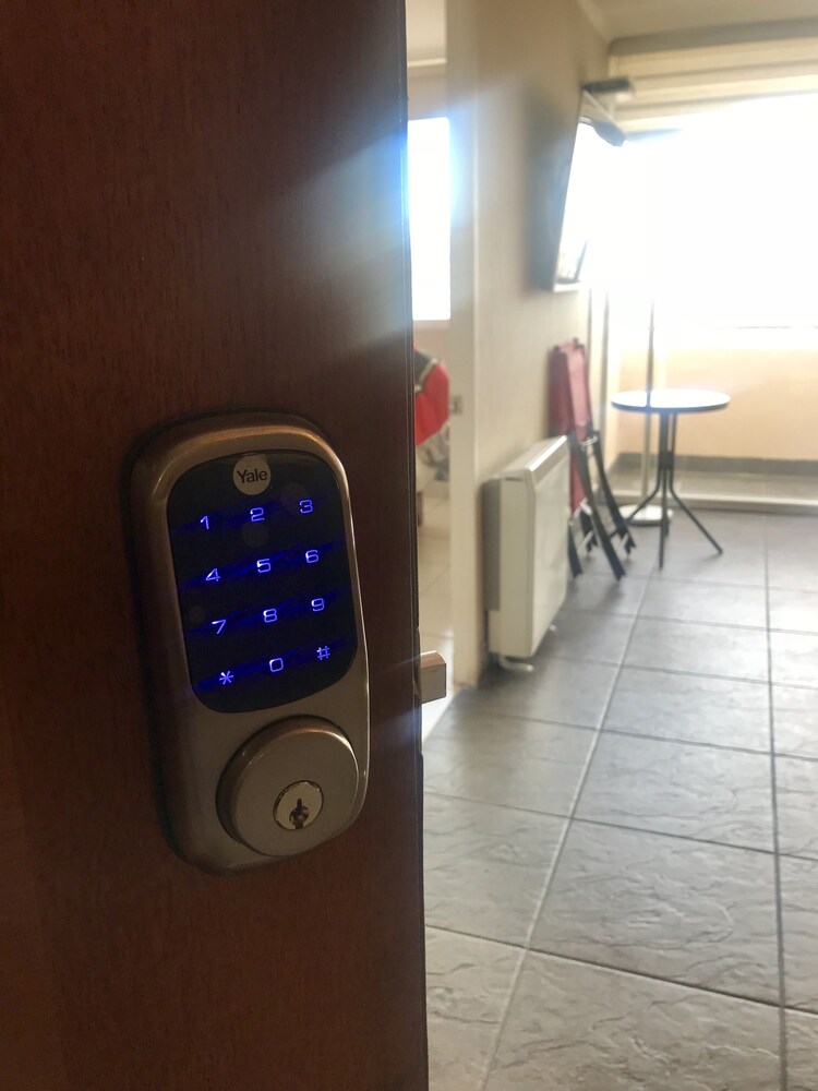 Photo 18