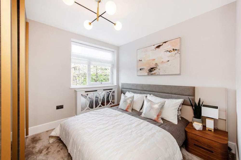 Ultra Luxury Central London 3bed Apartment