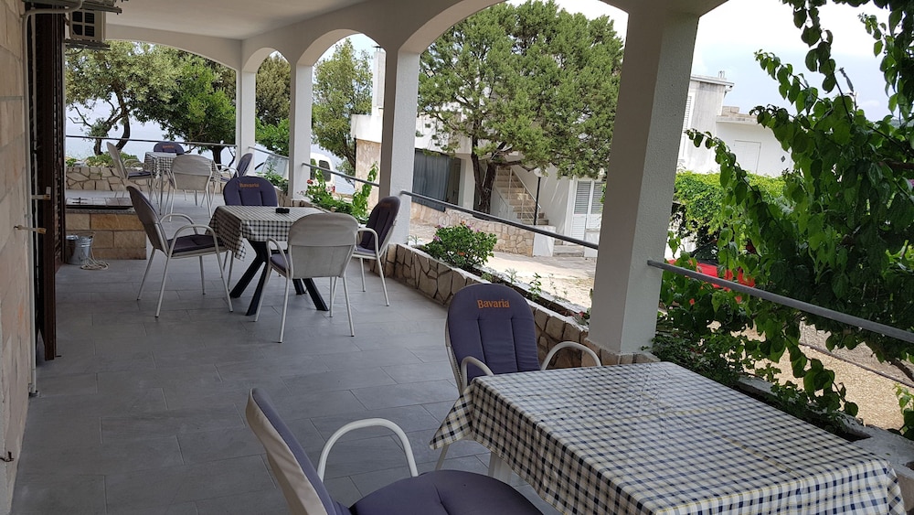 House Fani view 4