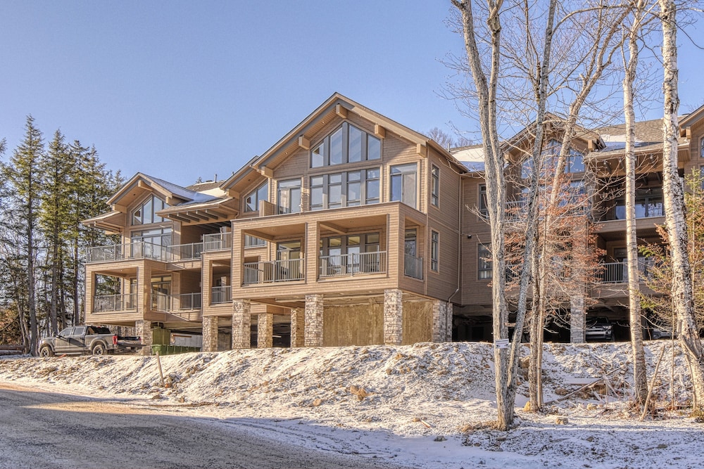 104 Verbier Building 11