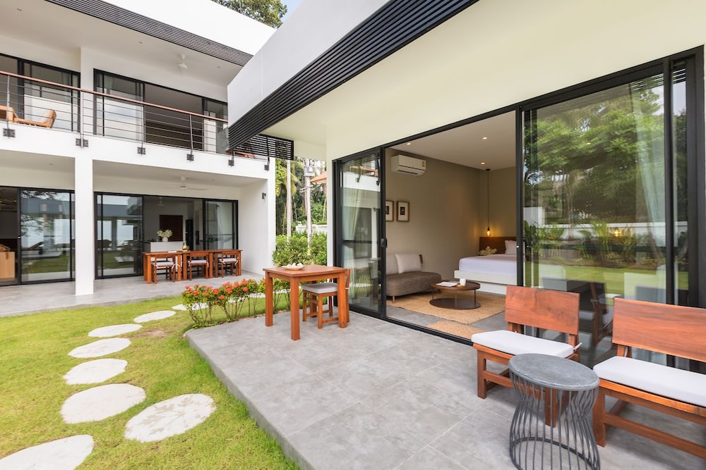 Villa Thansamaay