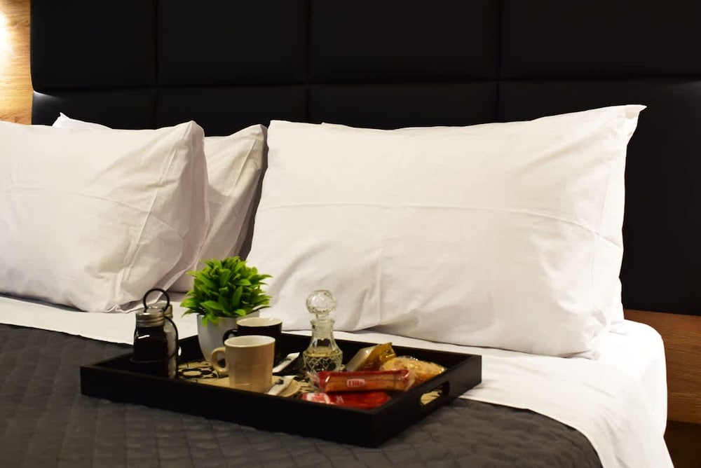 Lavish Living Suite Heraklion Crete