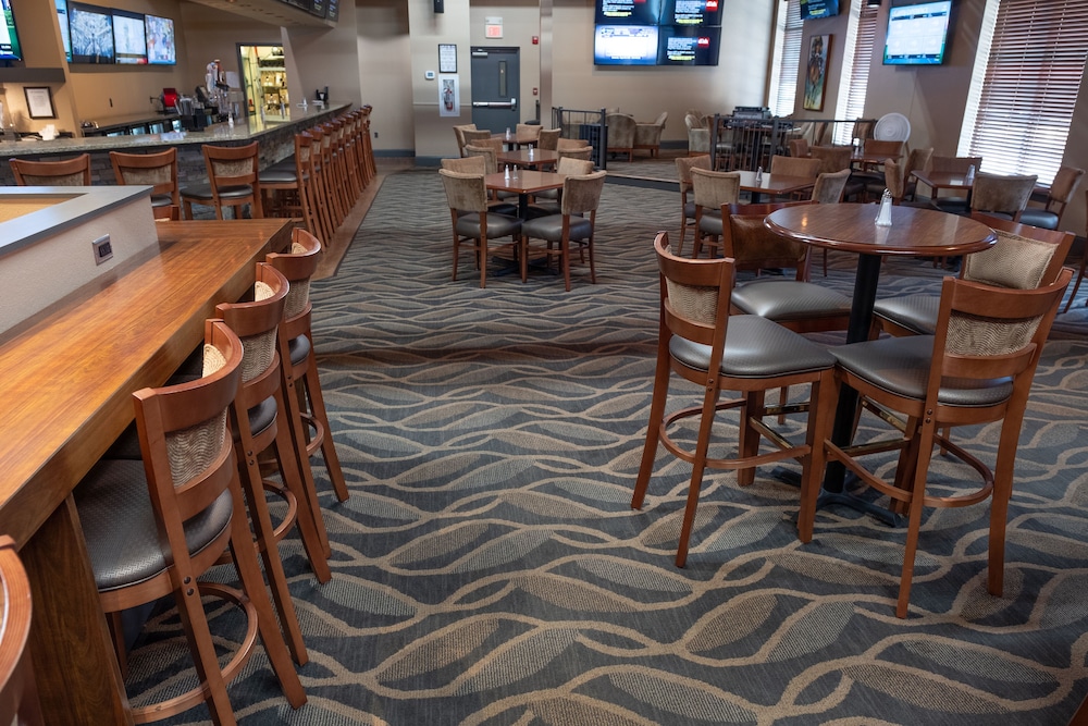 Collinsville Vacations - Quality Inn Dutch Inn - Property Image 13