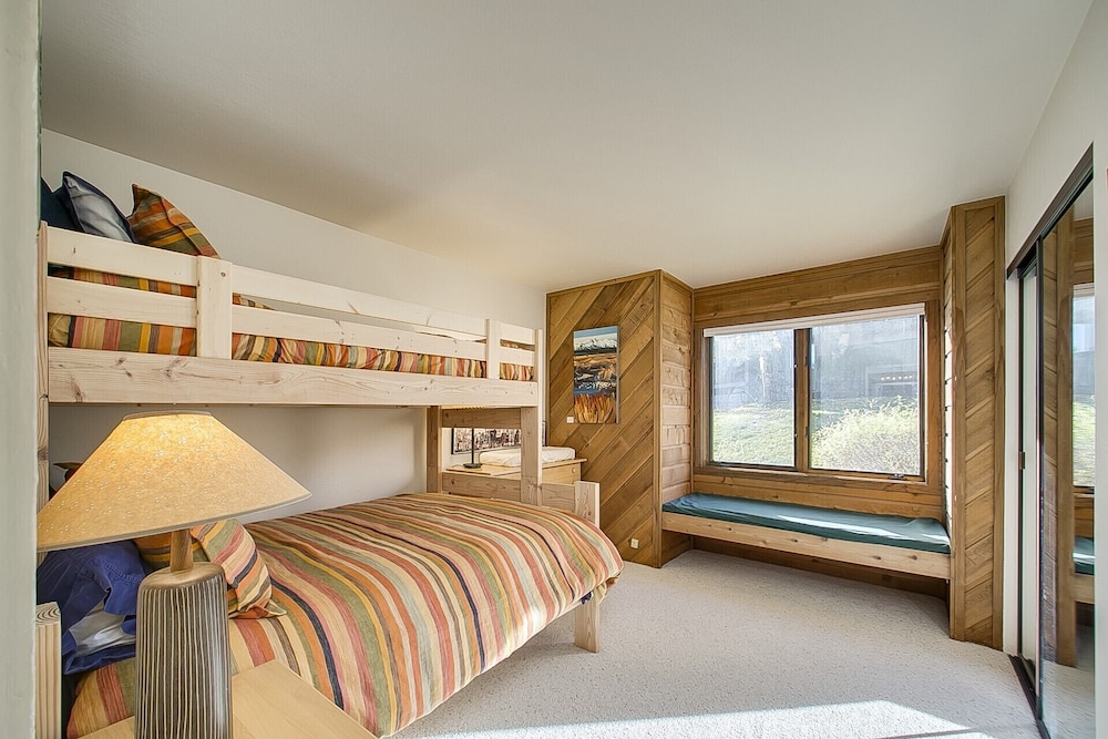 Teleidoscope Retreat - Property Image 35