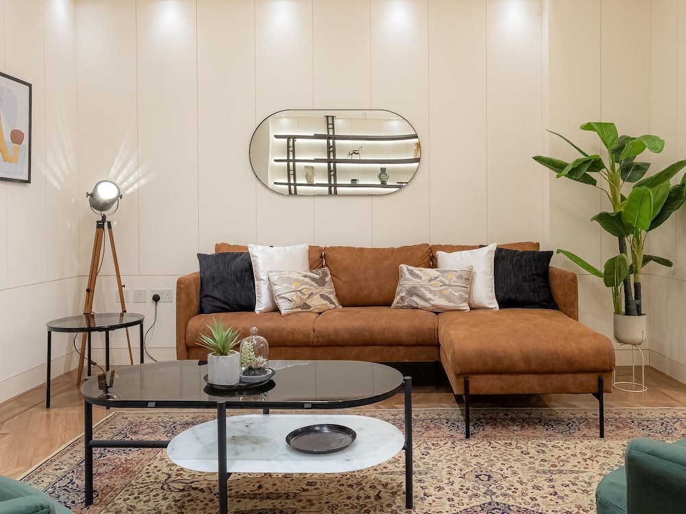 Discover The Underworld Five Bedroom by Belvilla