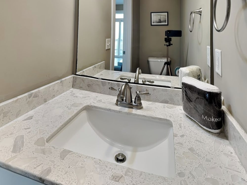 Sunshine Daydreams by Topsail Realty