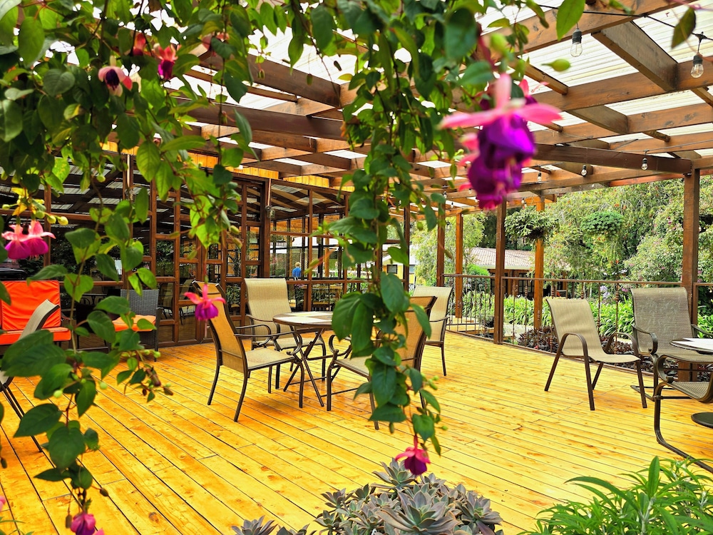 Hotel de Montaña Suria