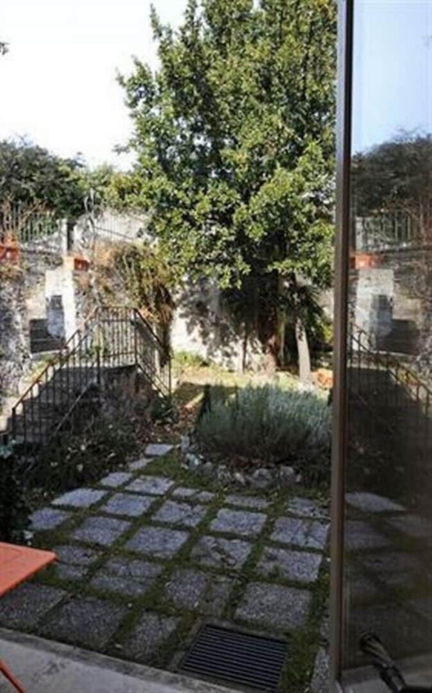 Menaggio Castello Panoramica
