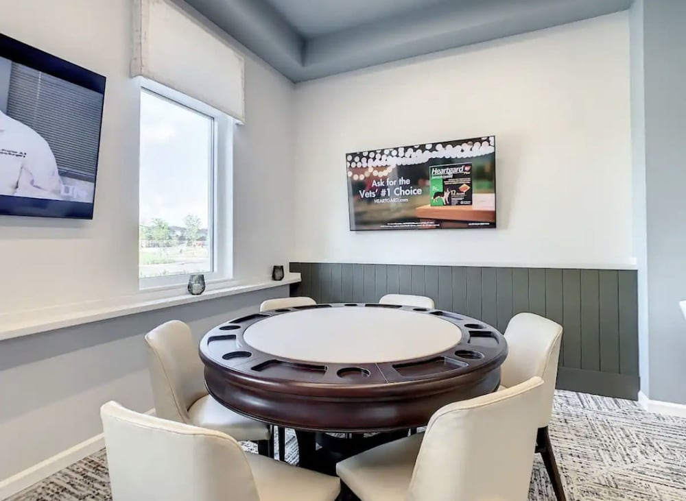 4345 Mickey s Townhome Storey Lake Pool
