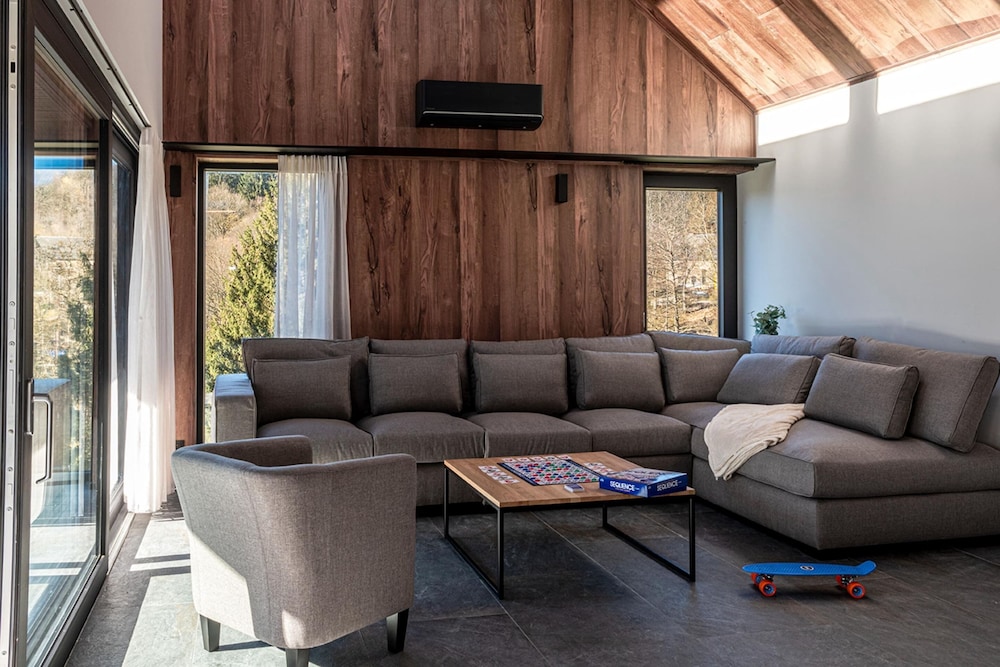 Villa in Ardennes Near Scenic Forest Trails