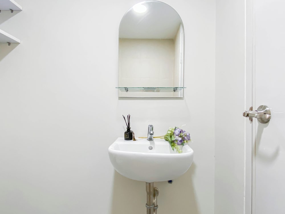 Neat Studio Room Apartment Meikarta