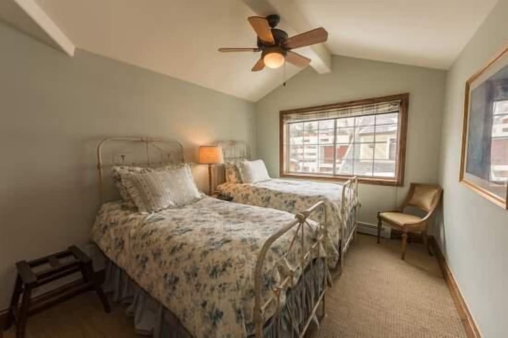 Vail Ski Resort - Luxury Condos