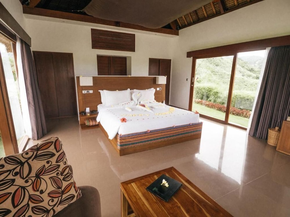 Mawun Raya Resort