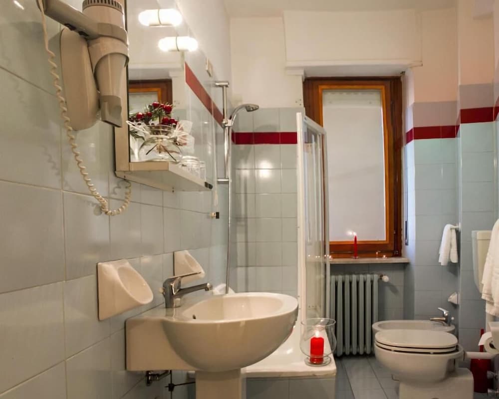 HOTEL DOMUS