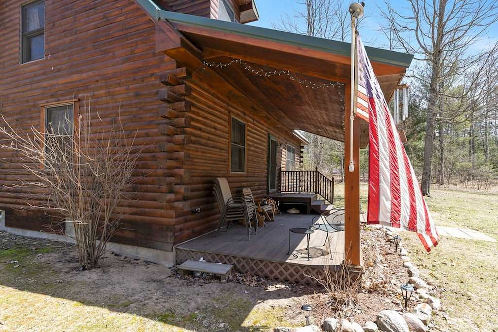 Manistee Cabin in Manistee