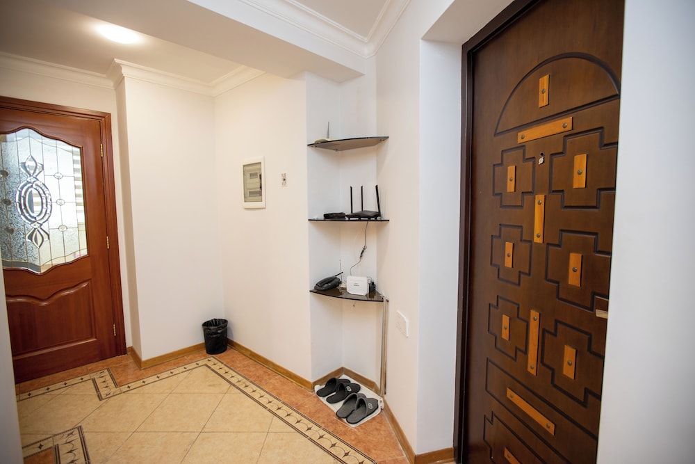 Dondar Apartment Formula 1 view
