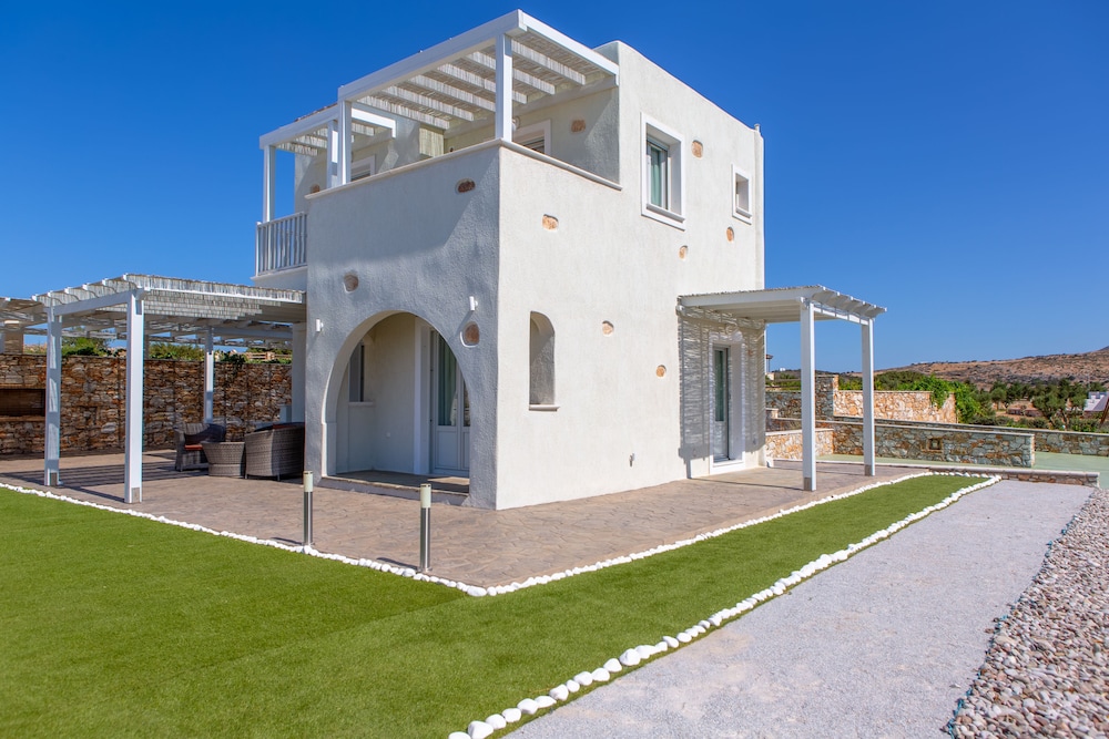 Sun and Moon Villas