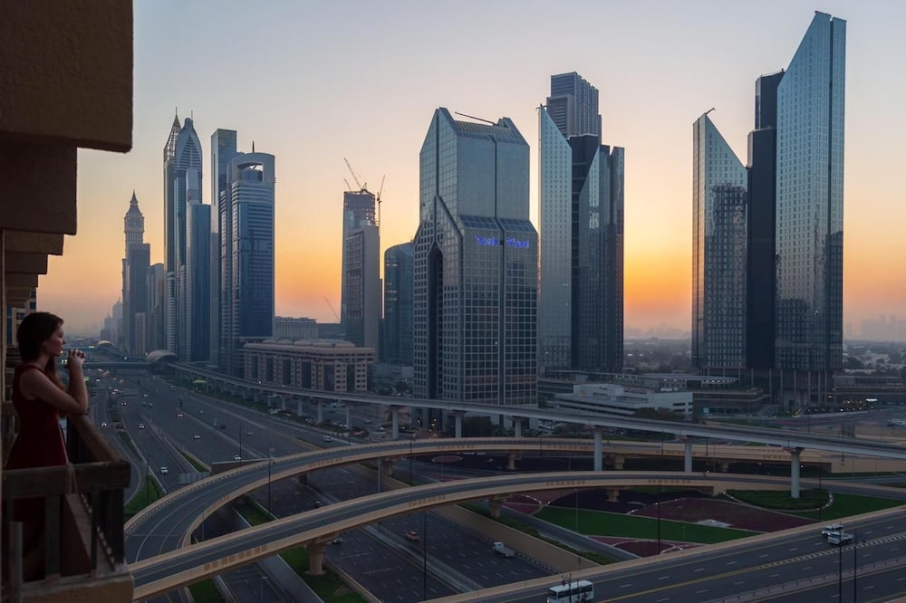 Hotel Friends House Hostel - Image 1