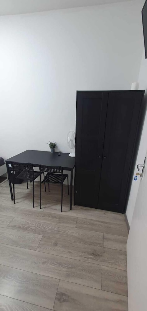 Spacious 5BR Apt 6 to Min Enkplatz