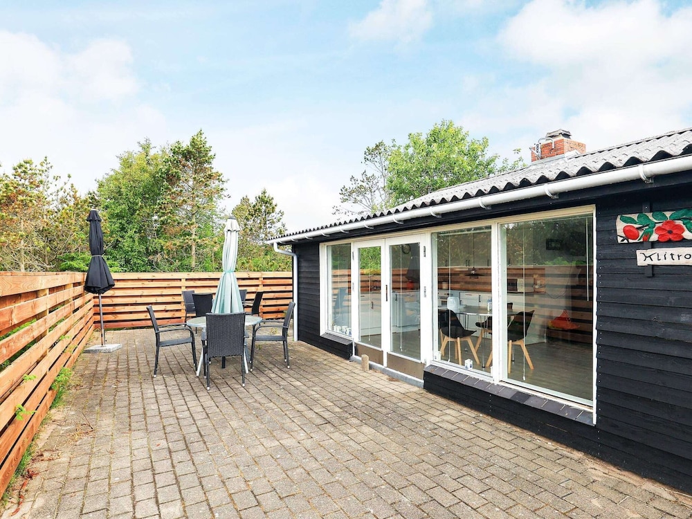 Spacious Holiday Home in Strøby near Beach view 4