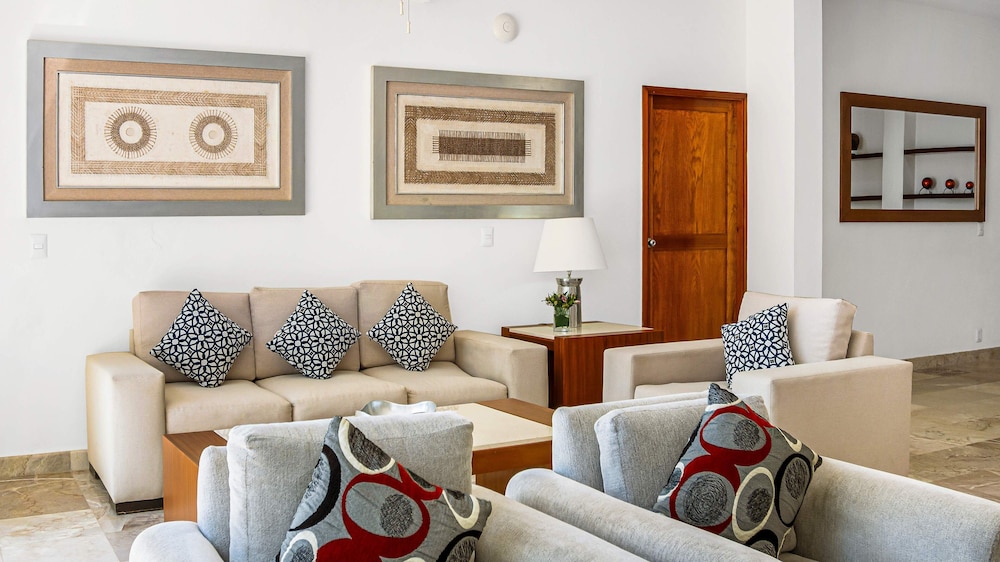 HOLT Grand Miramar Residences