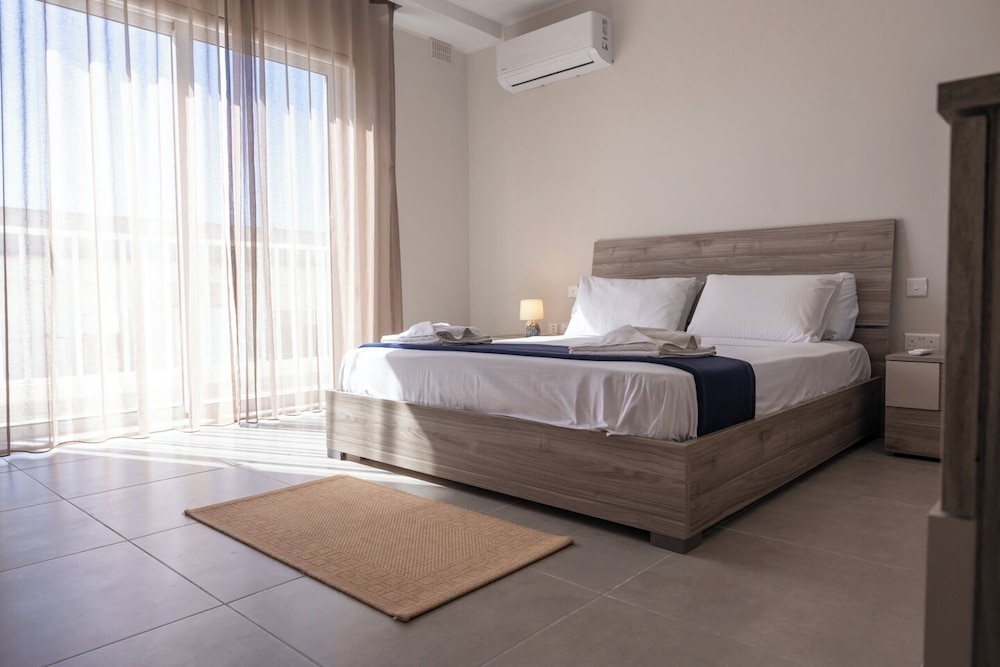 Horizon Suites by the Sea photo 3