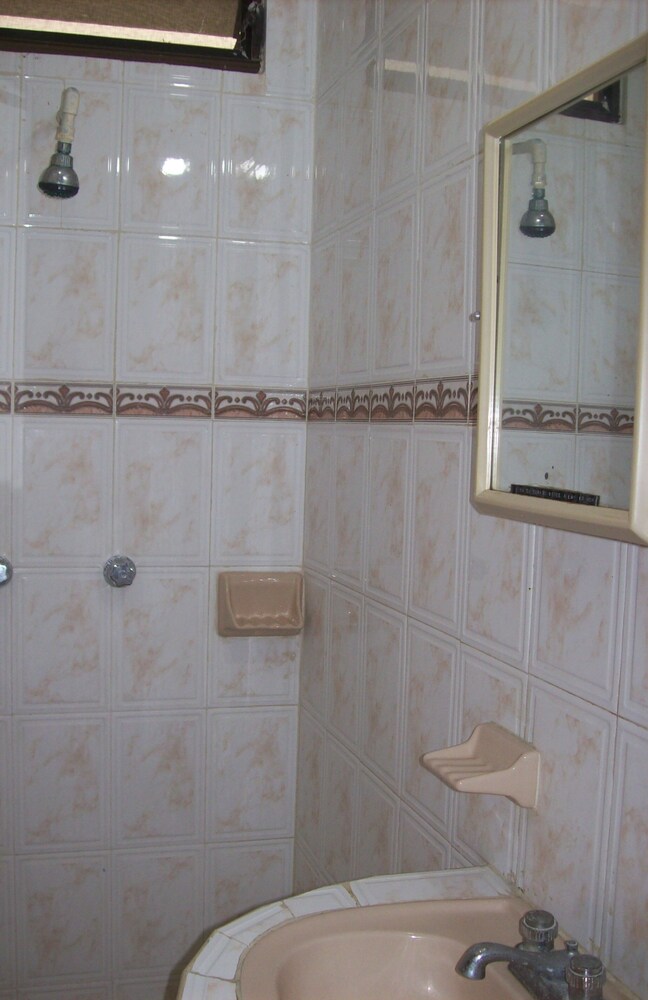 Flamingo Guest House Celestún
