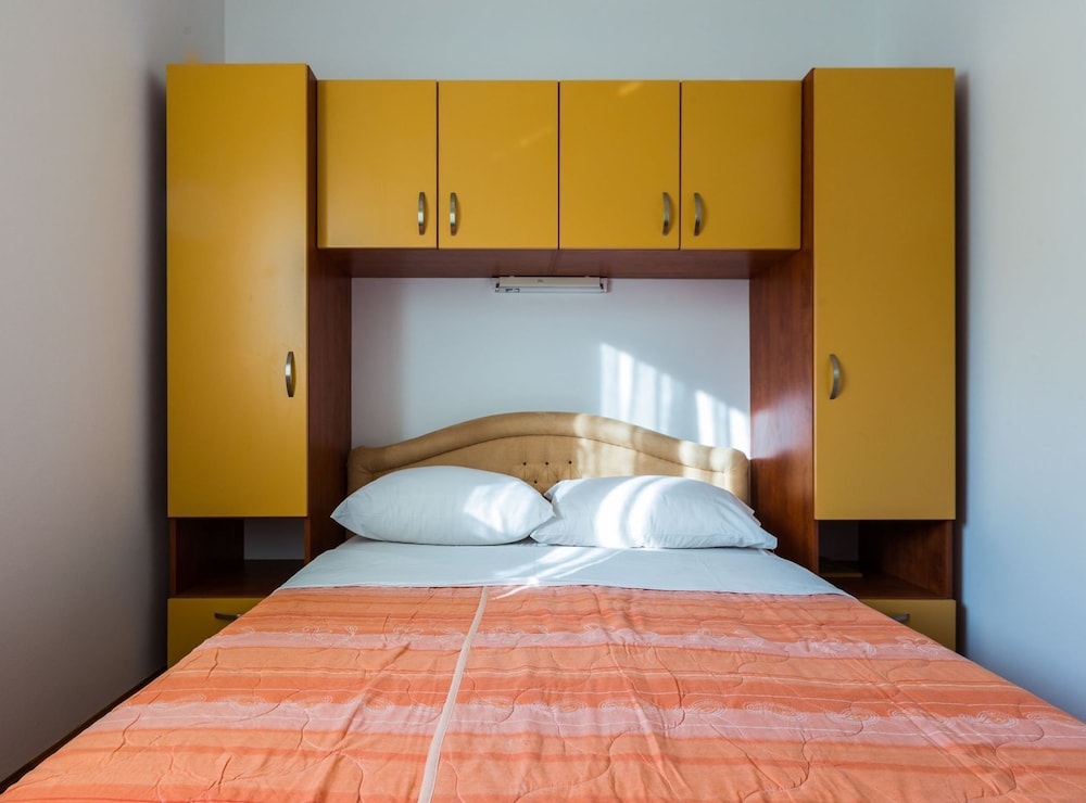 Elegant and Lavish Leisure Apartments Zadar With Outdoor Pool