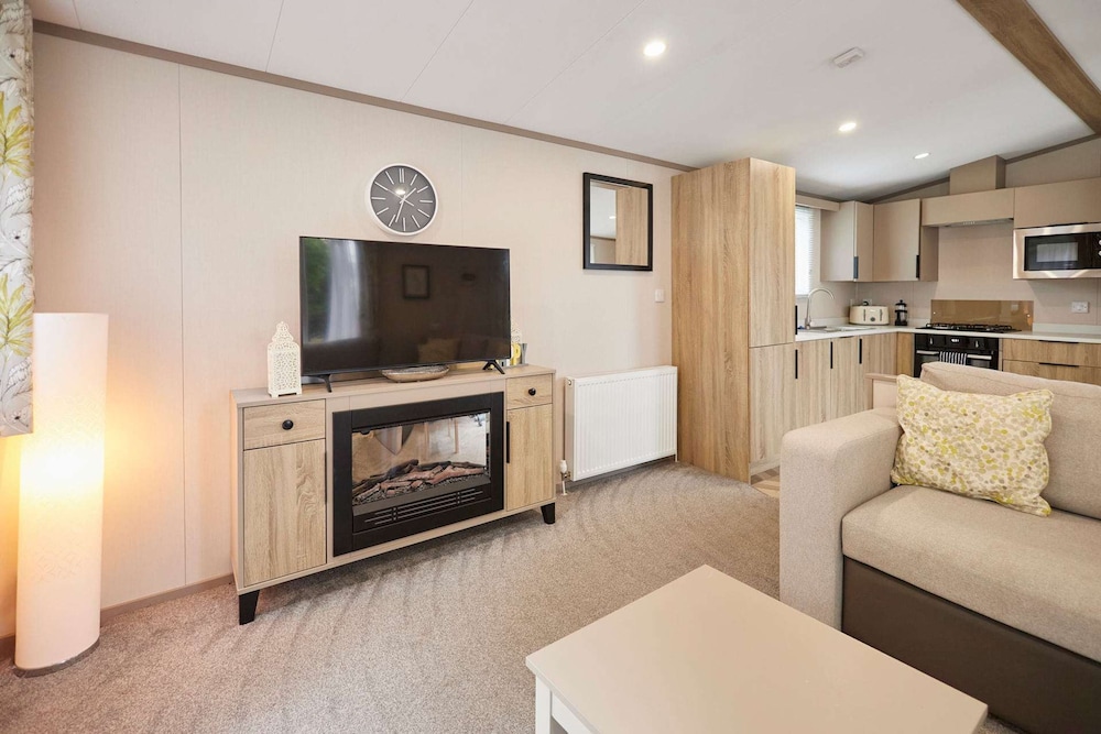Host Stay Stone Beck Lodge