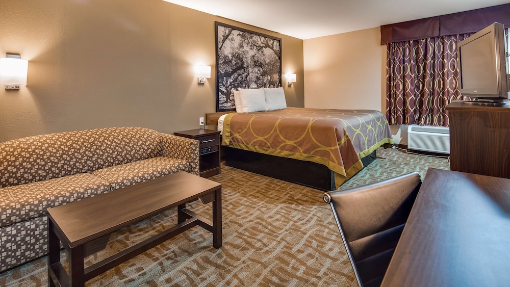 SureStay Hotel by Best Western Alexandria - Property Image 18