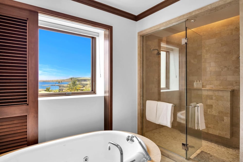 NEW KBM Resorts Free CAR Hale Nalu At Montage Kapalua Bay, Sleeps 10! Oceanfront 3-bedroom Condo With Daily Housekeeping, Spa! Mon-6302