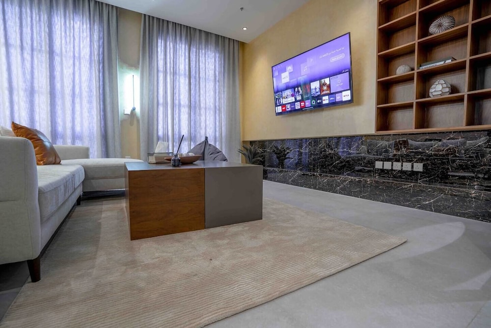Two Bedroom Stylish & Relaxing Flat in Al-rabie