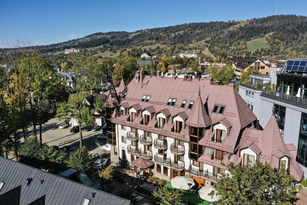 Hotel Krupówki40 - Image 1