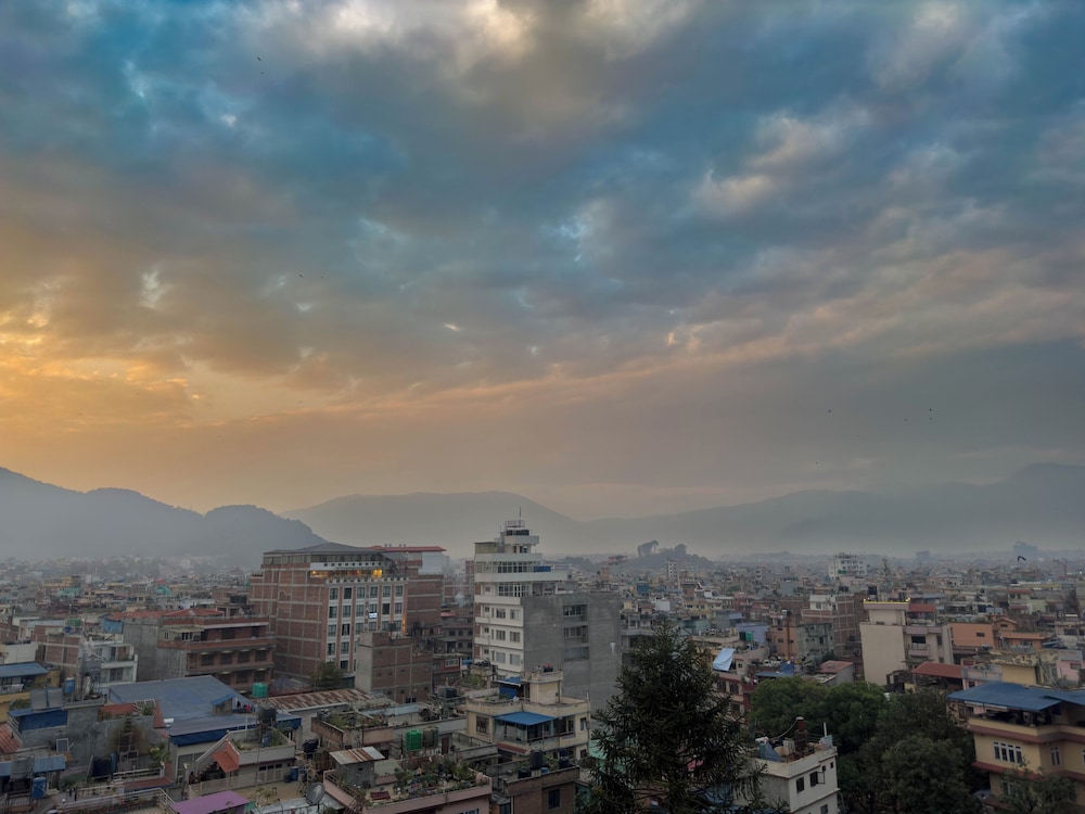 Kathmandu Yaro INN