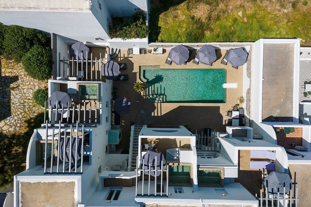 Vammos Luxury Apartments