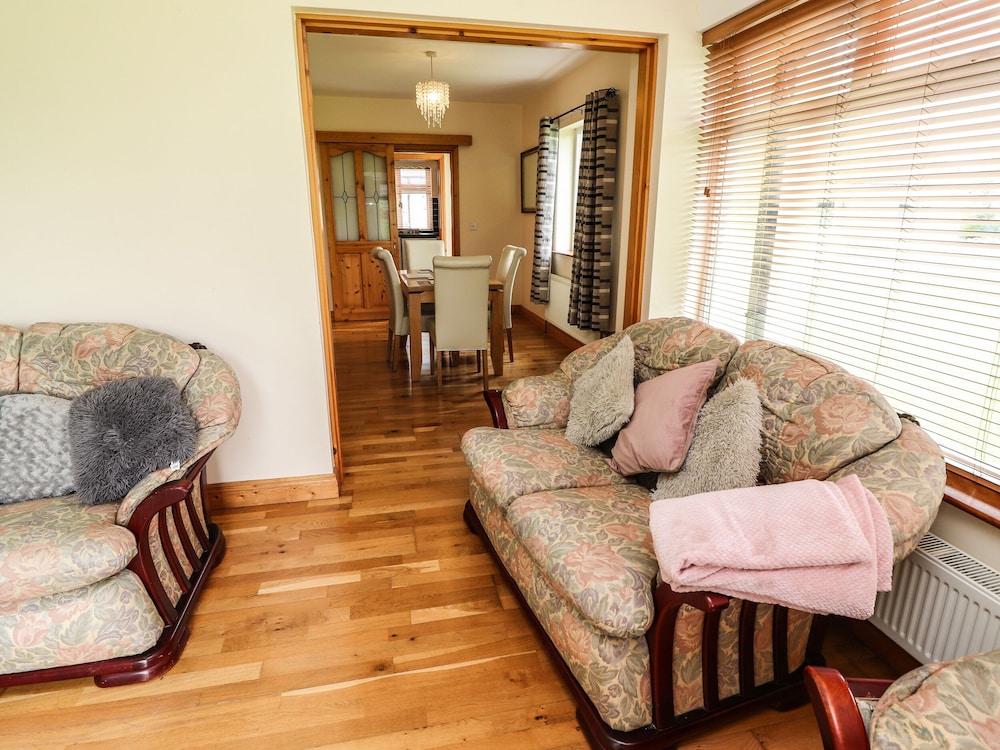 Moybella Lodge