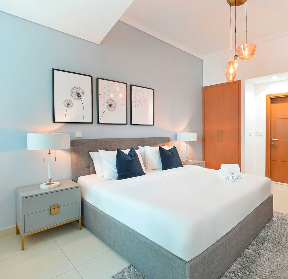 Fascinating Ocean Views in a One Bedroom