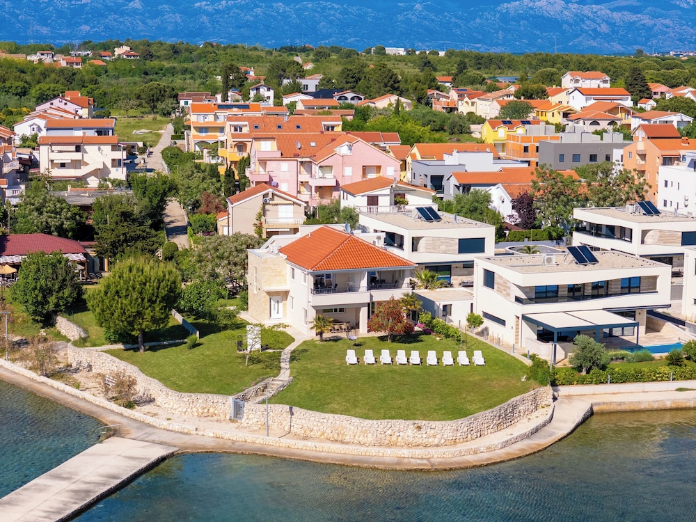 Apartments Batela